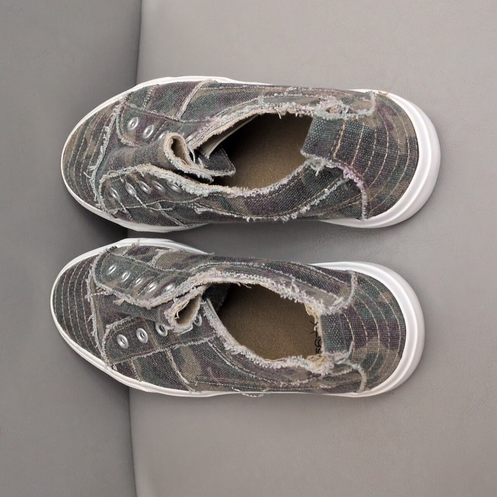 Corky's Babalu Slip On Sneakers - Picture 2 of 6